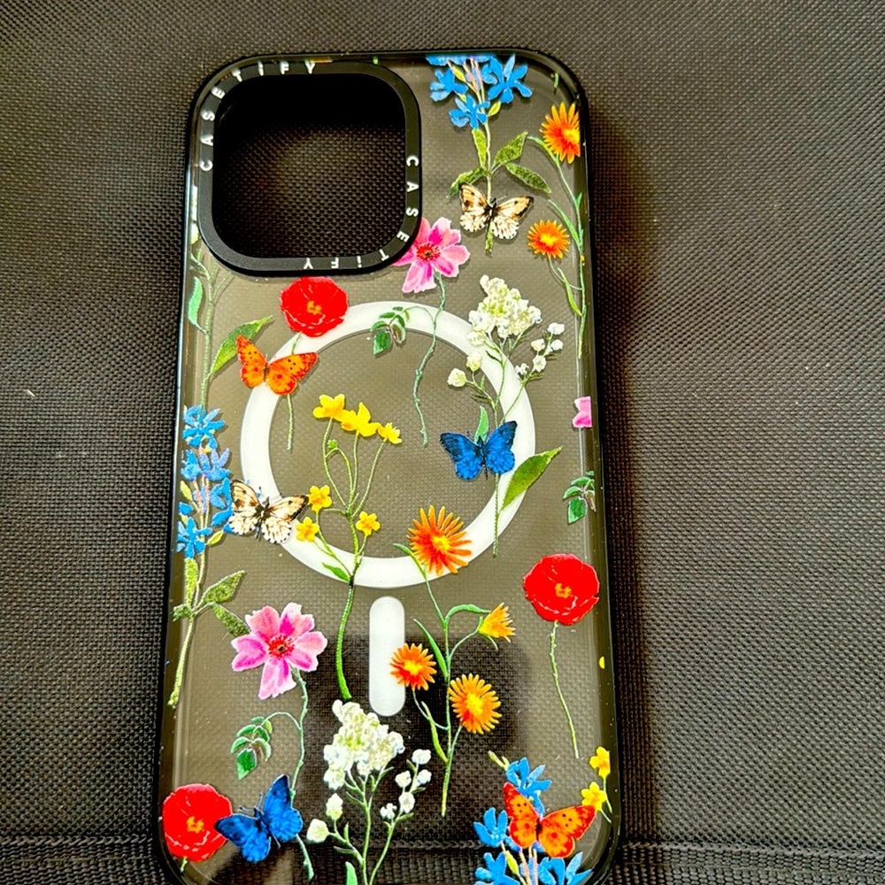 Like new casetify iPhone 15 pro max case